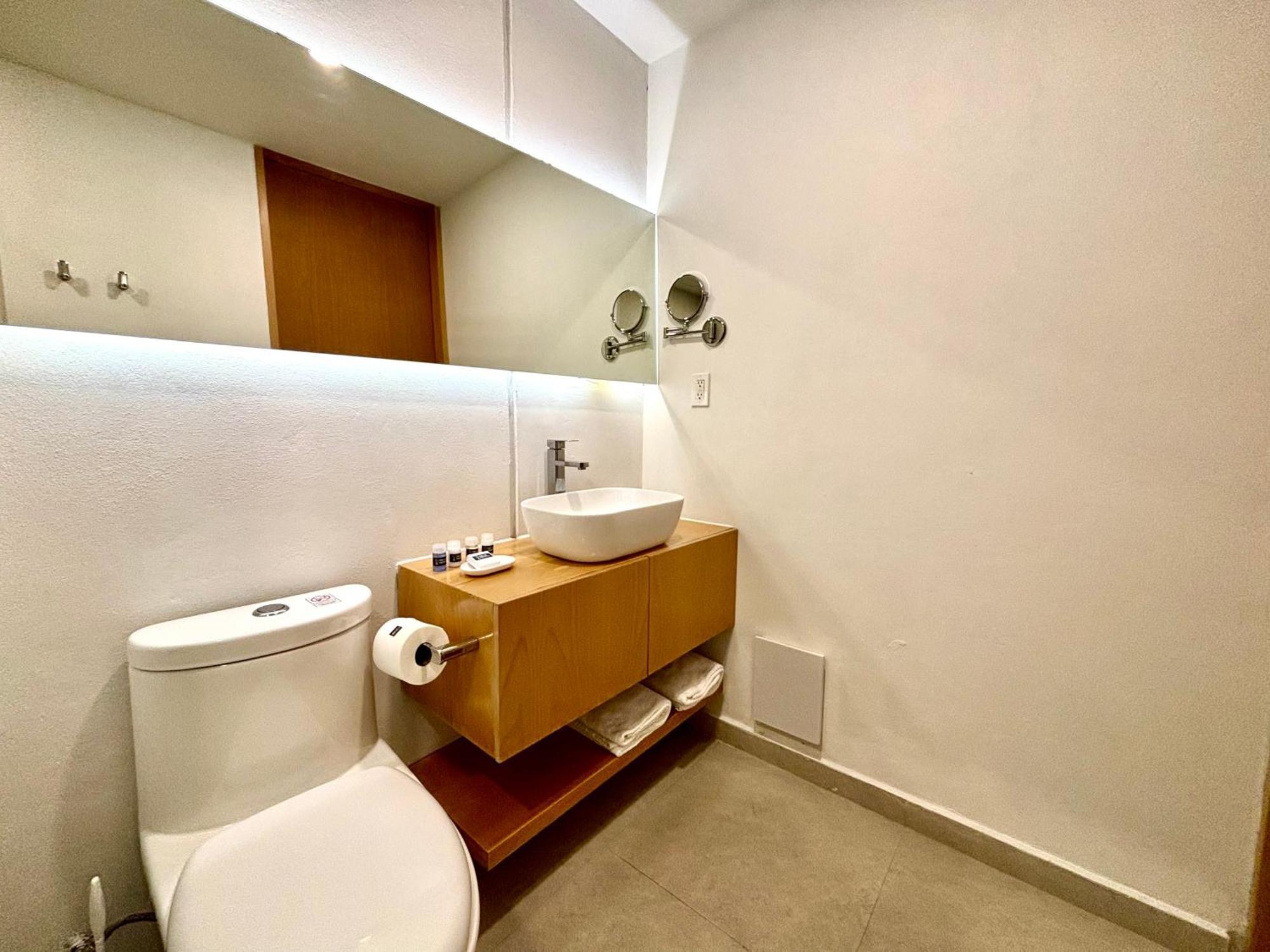 Park Life Condesa Hipodromo Apartment เม็กซิโกซิตี้ ภายนอก รูปภาพ