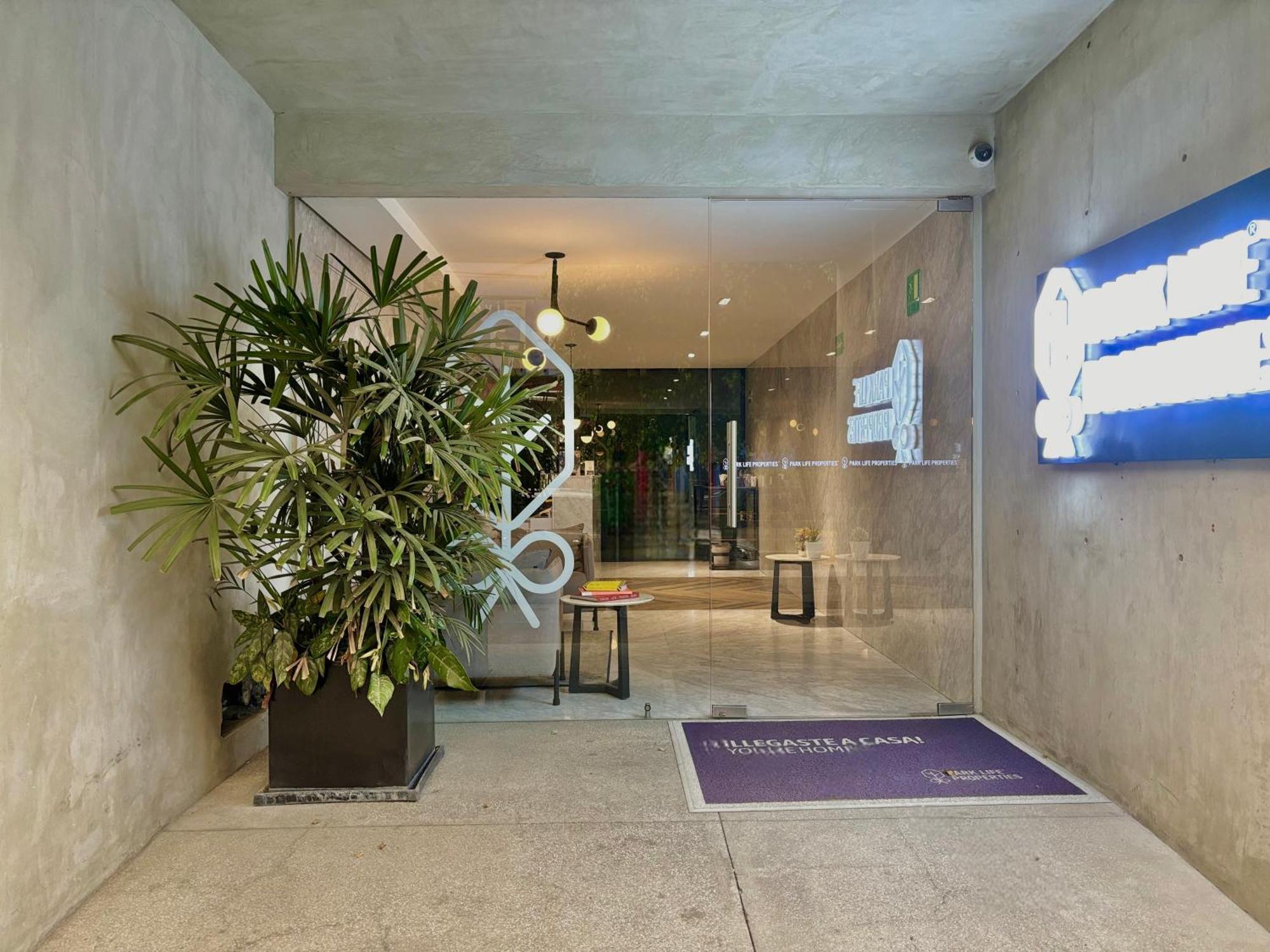 Park Life Condesa Hipodromo Apartment เม็กซิโกซิตี้ ภายนอก รูปภาพ